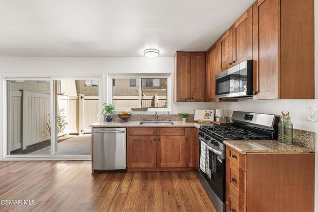 476 Serento Circle, Thousand Oaks, CA 91360