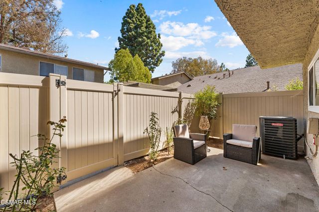 476 Serento Circle, Thousand Oaks, CA 91360