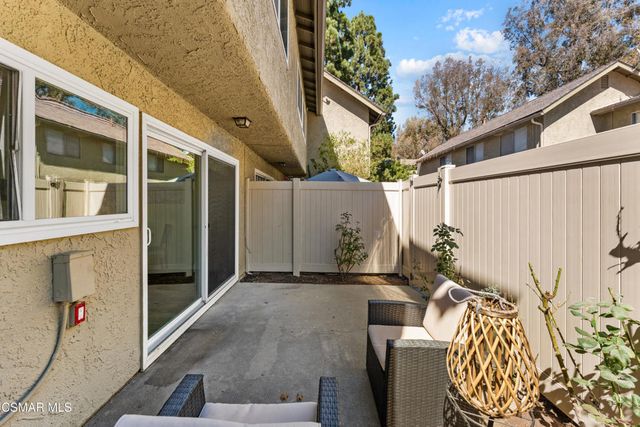476 Serento Circle, Thousand Oaks, CA 91360