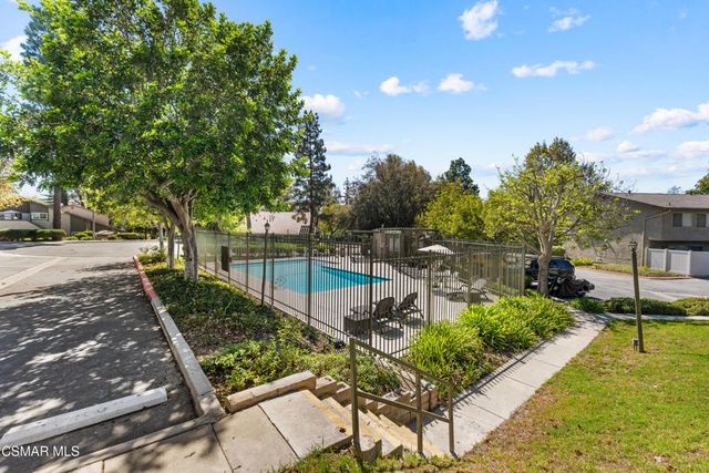476 Serento Circle, Thousand Oaks, CA 91360