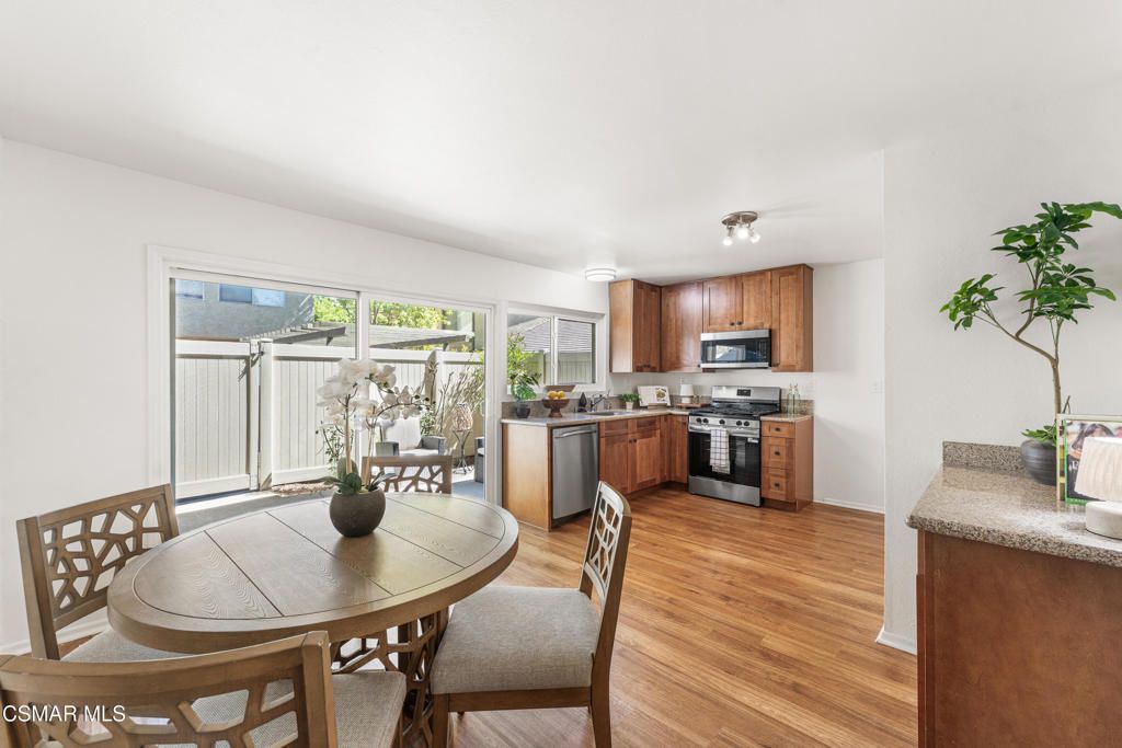 476 Serento Circle, Thousand Oaks, CA 91360 — photo 4