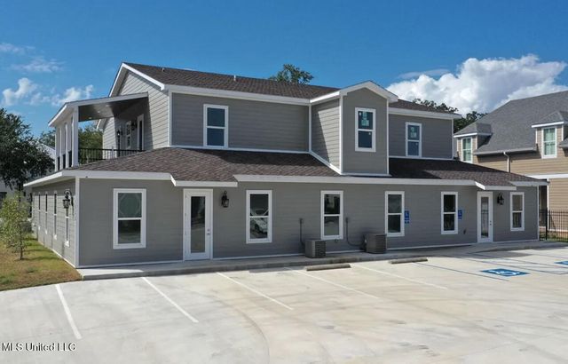 1822 15th Street, B, Gulfport, MS 39501