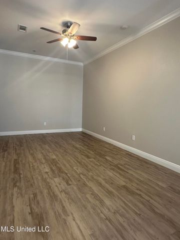 1822 15th Street, B, Gulfport, MS 39501