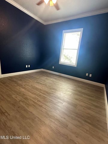 1822 15th Street, B, Gulfport, MS 39501