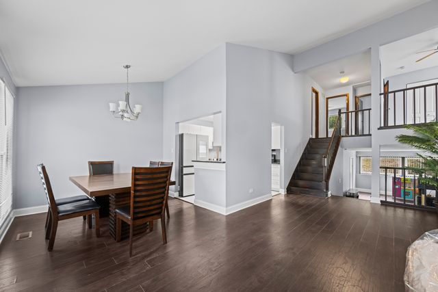 2157 Pepperwood Lane, Glendale Heights, IL 60139