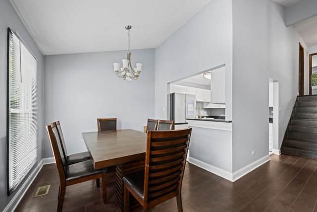 2157 Pepperwood Lane, Glendale Heights, IL 60139