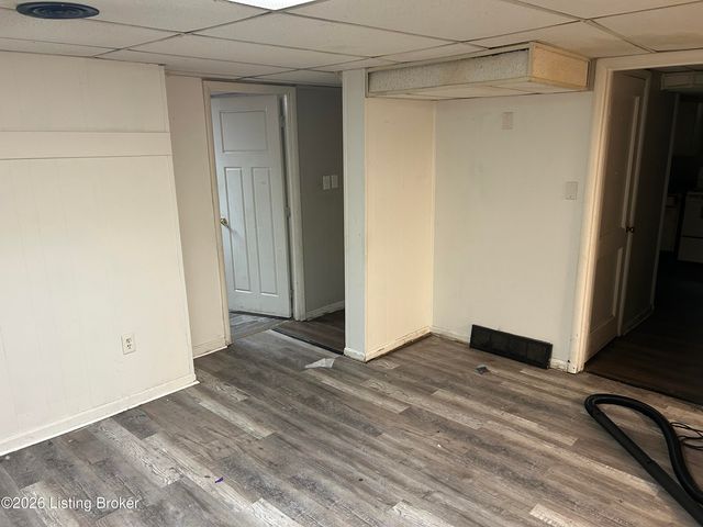 3254 Taylor Blvd, Louisville, KY 40215
