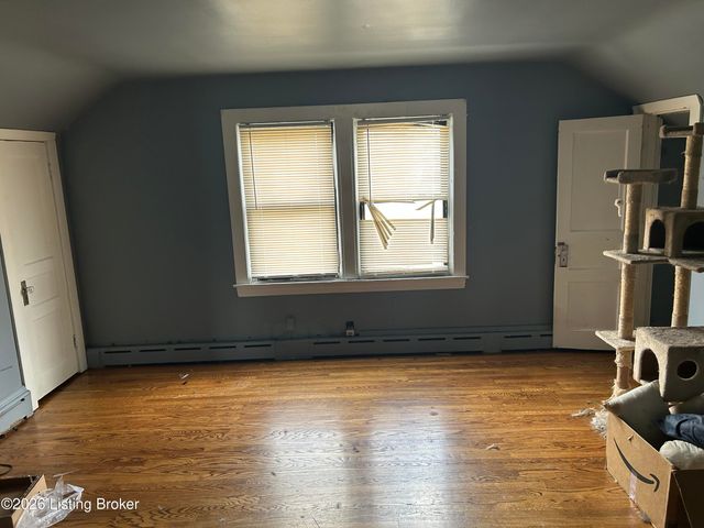 3254 Taylor Blvd, Louisville, KY 40215