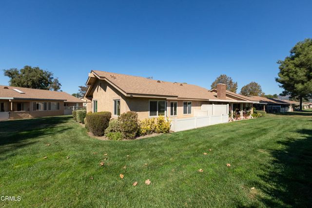 20304 Village 20, Camarillo, CA 93012