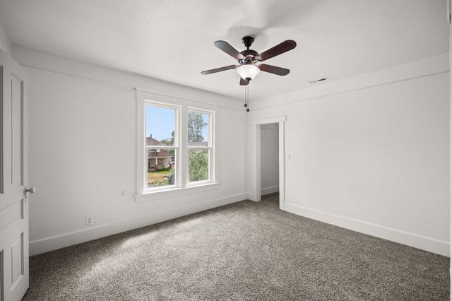 2527 E Diamond Ave, Spokane, WA 99217