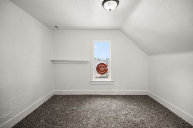 2527 E Diamond Ave, Spokane, WA 99217