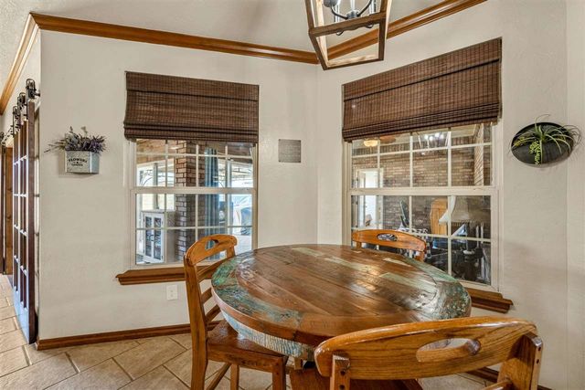 357 SW Matthey Dr, Cache, OK 73527