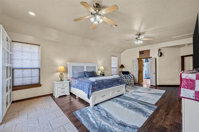 357 SW Matthey Dr, Cache, OK 73527