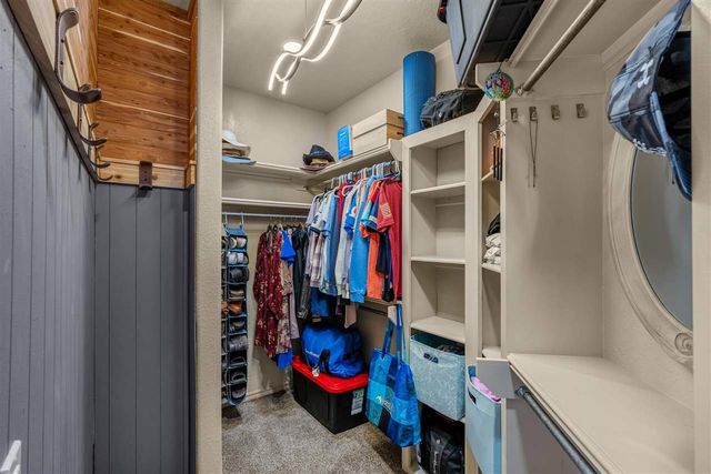 357 SW Matthey Dr, Cache, OK 73527