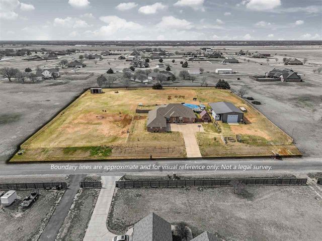 357 SW Matthey Dr, Cache, OK 73527