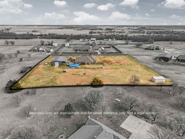 357 SW Matthey Dr, Cache, OK 73527