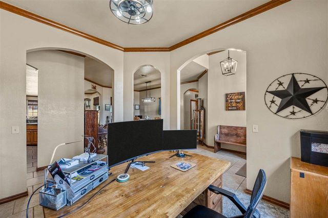 357 SW Matthey Dr, Cache, OK 73527