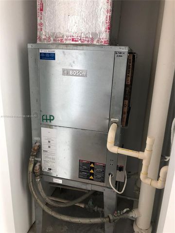 650 NE 32nd St 2006, Miami, FL 33137