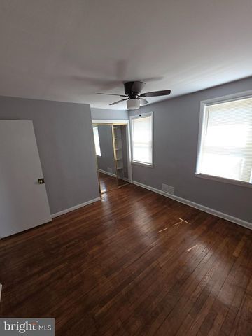 4404 MOUNTVIEW RD, Baltimore, MD 21229