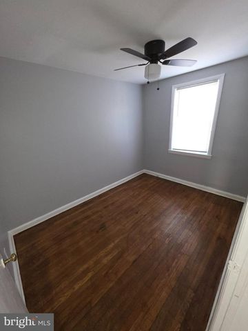 4404 MOUNTVIEW RD, Baltimore, MD 21229