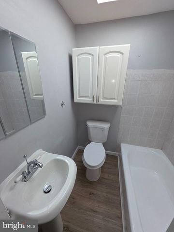 4404 MOUNTVIEW RD, Baltimore, MD 21229