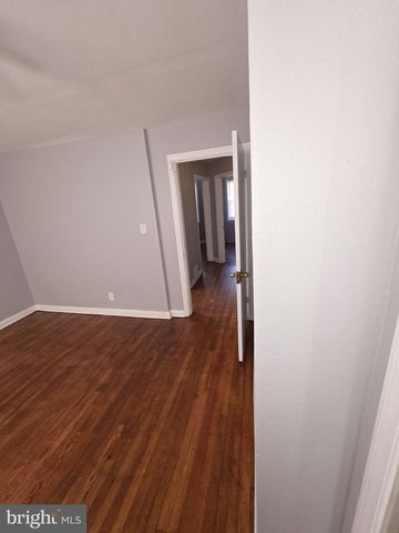 4404 MOUNTVIEW RD, Baltimore, MD 21229