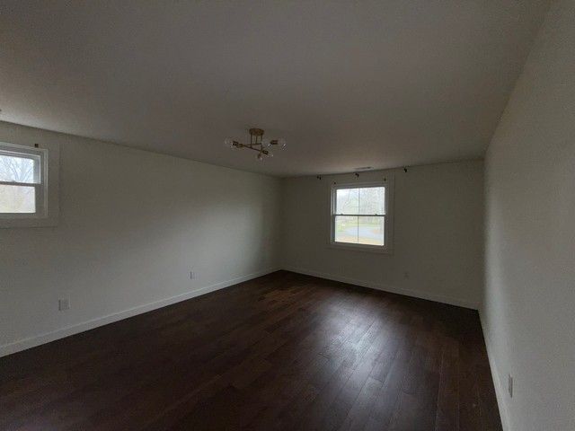 130 Wilkins Dr, Tullahoma, TN 37388