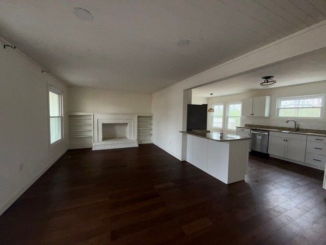 130 Wilkins Dr, Tullahoma, TN 37388