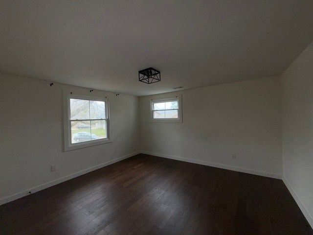 130 Wilkins Dr, Tullahoma, TN 37388