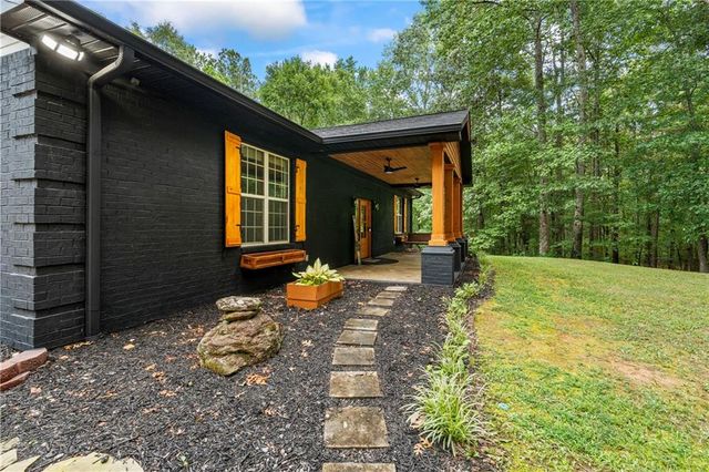 659 Hood Road, Newnan, GA 30263