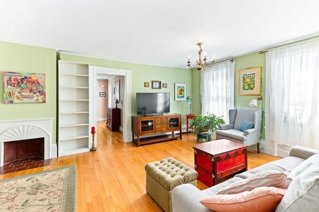 3 Howard St, Easton, MA 02375