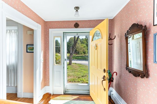 3 Howard St, Easton, MA 02375