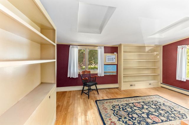 3 Howard St, Easton, MA 02375