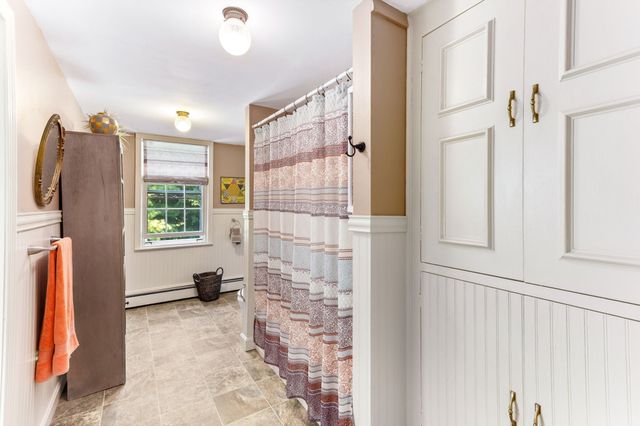 3 Howard St, Easton, MA 02375