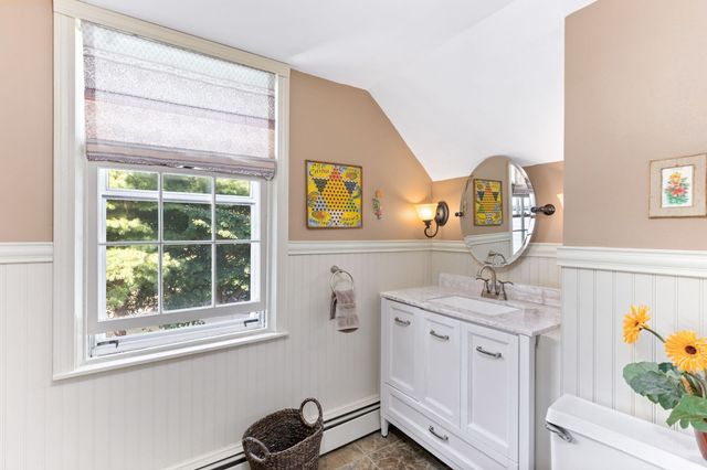 3 Howard St, Easton, MA 02375