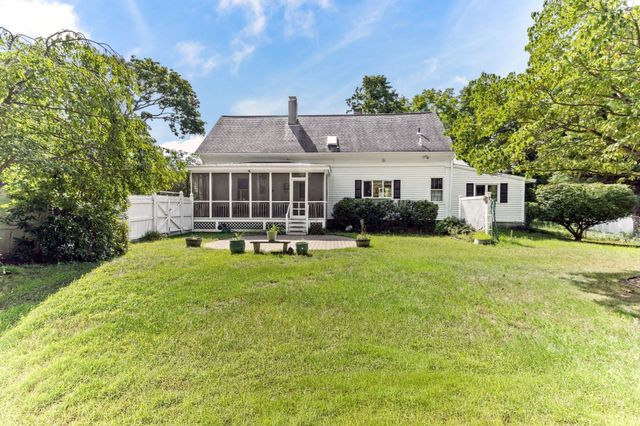 3 Howard St, Easton, MA 02375