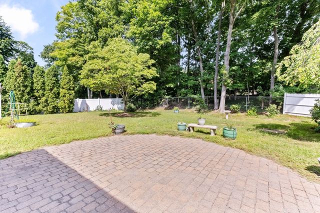 3 Howard St, Easton, MA 02375