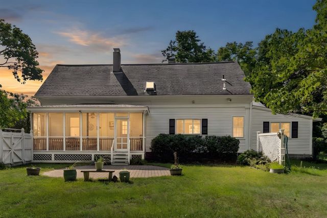 3 Howard St, Easton, MA 02375