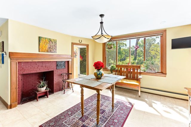 3 Howard St, Easton, MA 02375