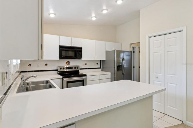 3829 SPRINGLAKE VILLAGE COURT, Kissimmee, FL 34744