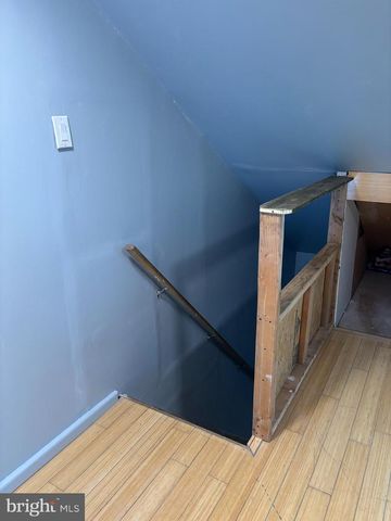 454 S PEARL ST, Shamokin, PA 17872