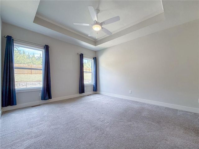 1710 E 127th Terrace, Kansas City, MO 64145
