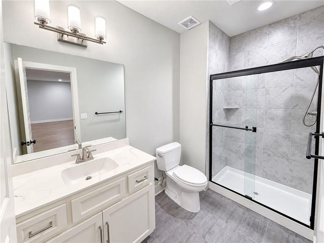 1710 E 127th Terrace, Kansas City, MO 64145