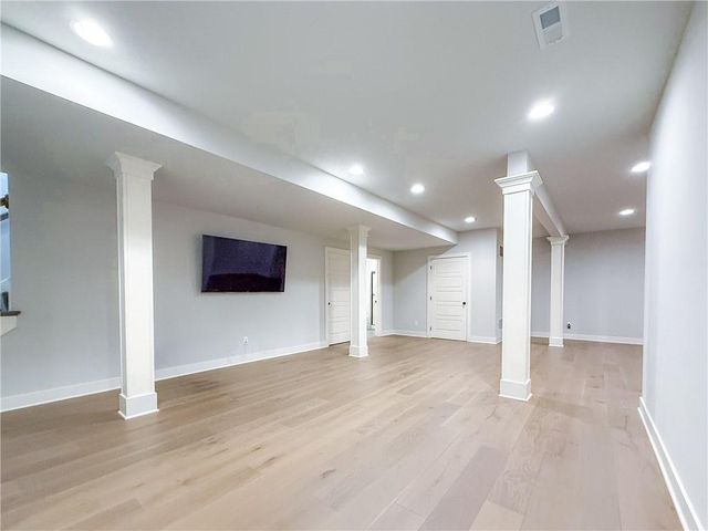 1710 E 127th Terrace, Kansas City, MO 64145