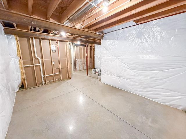 1710 E 127th Terrace, Kansas City, MO 64145