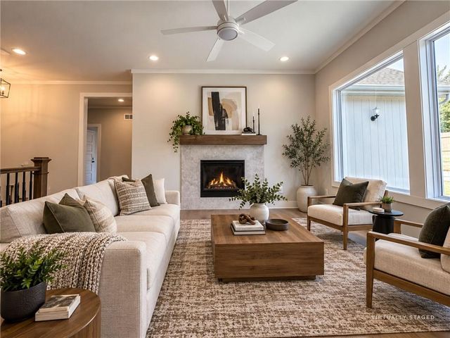1710 E 127th Terrace, Kansas City, MO 64145