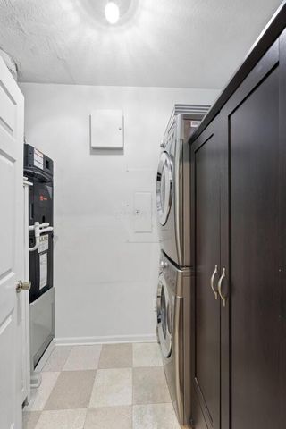 6230 Inishmore Lane, 6230, Dublin, OH 43017