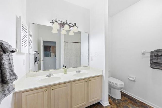 6230 Inishmore Lane, 6230, Dublin, OH 43017