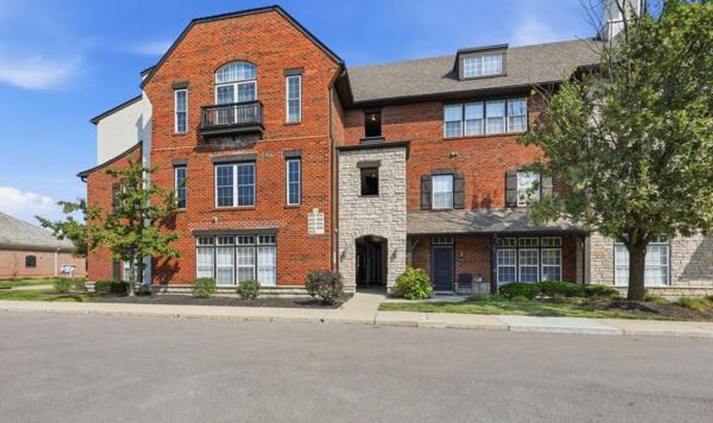 6230 Inishmore Lane, 6230, Dublin, OH 43017