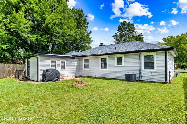 208 Downes Ln, Louisville, KY 40214
